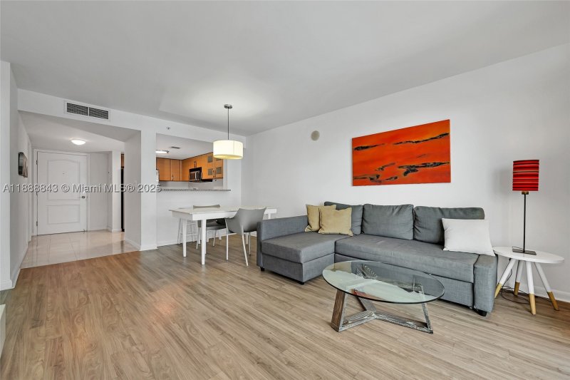 Comprar apartamento no Skyline On Brickell 905