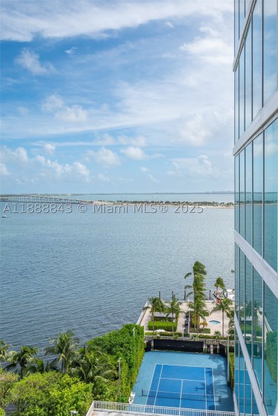 Comprar apartamento no Skyline On Brickell 905