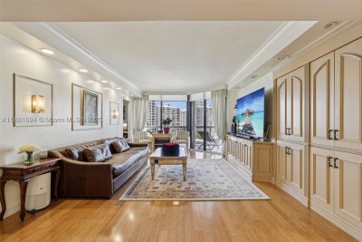 Comprar apartamento en Terraces Of Turnberry 1102