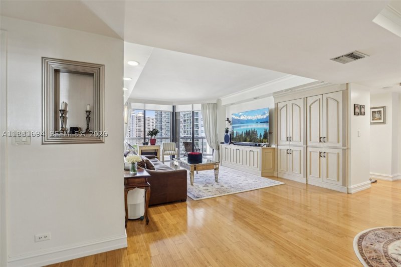 Comprar apartamento en Terraces Of Turnberry 1102