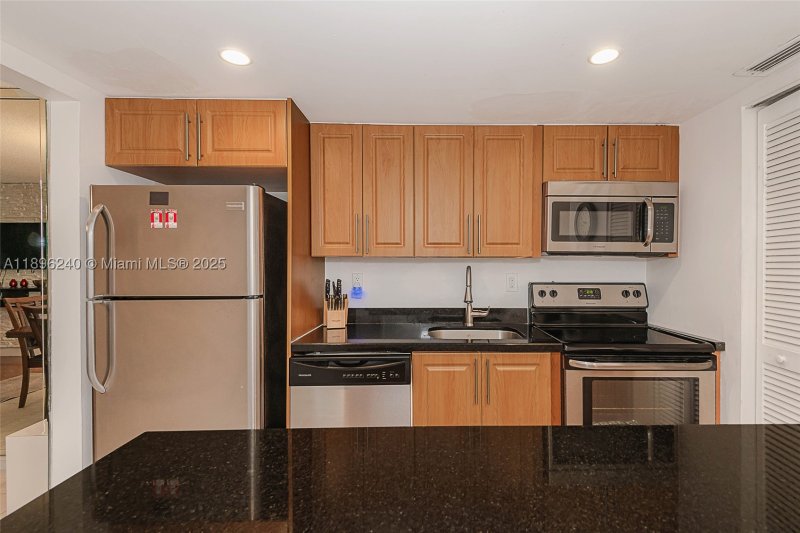 Condo for sale at Le Cartier 426