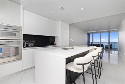 Comprar apartamento no Aria Reserve Miami 4002