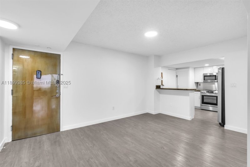 Condo for sale at Brickell Bay Club PH208
