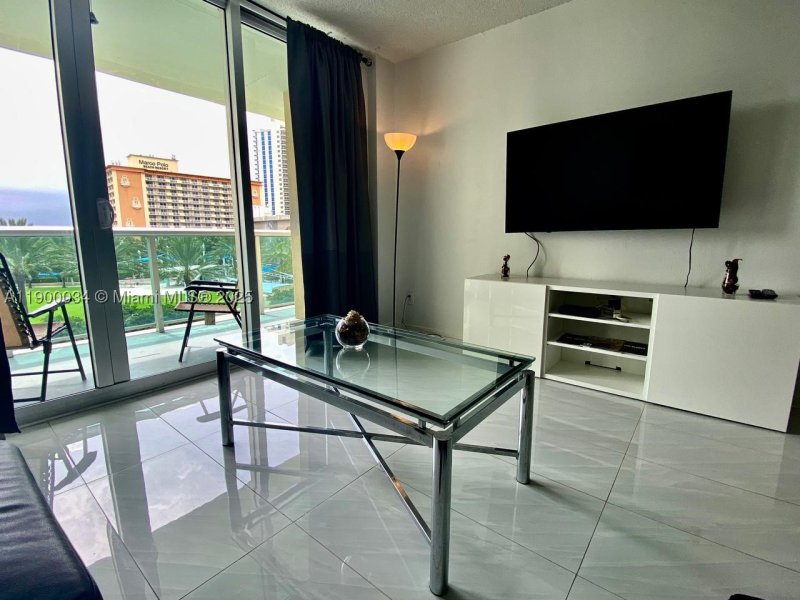 Condo for sale at Ocean Reserve 415