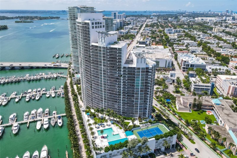 Apartment for rent at Murano Grande 2409