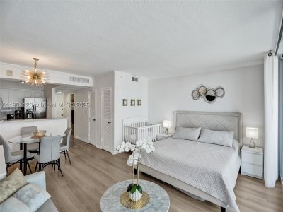 Alquiler de apartamento en The Wave Condo 505