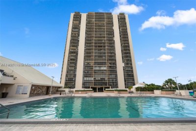 Comprar apartamento en Coronado I 737