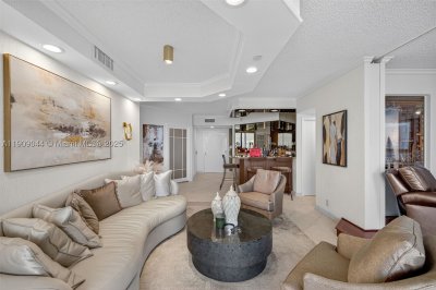 Comprar apartamento no 3000 Williams Island 1904