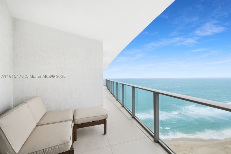 Apartment for rent at Hyde Beach Resort Hollywood 3001