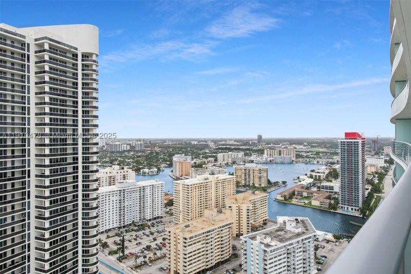 Apartment for rent at Hyde Beach Resort Hollywood 3001