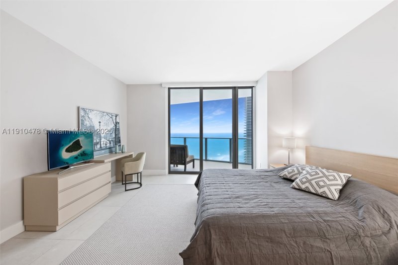Apartment for rent at Hyde Beach Resort Hollywood 3001