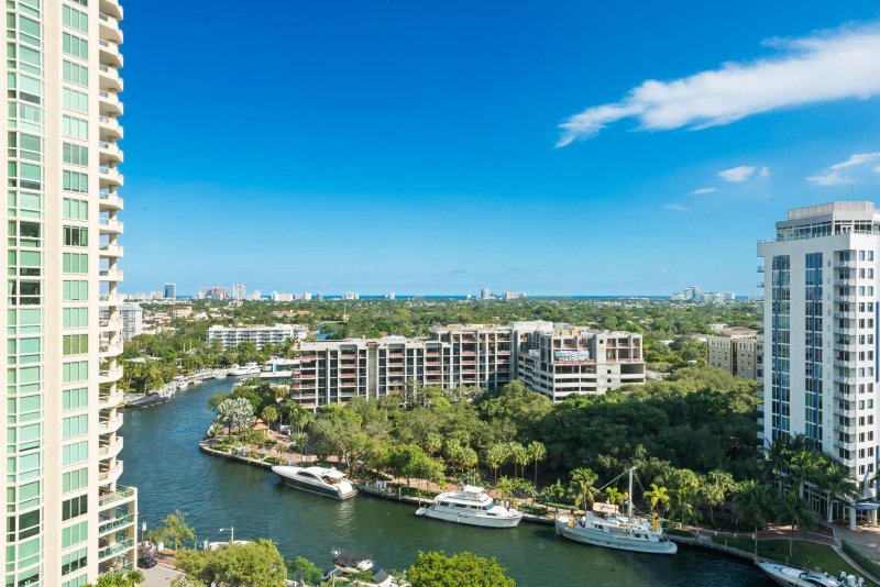 Condo for sale at Watergarden 1603