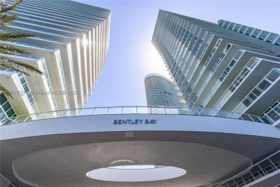 Aluguel de apartamento no Bentley Bay South 1102