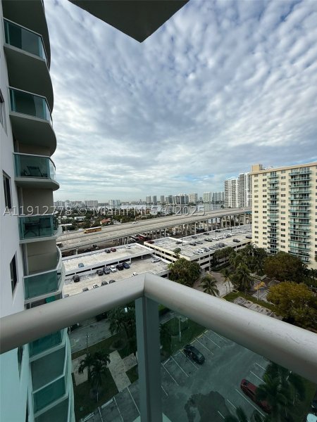 Apartment for rent at Ocean View 1209