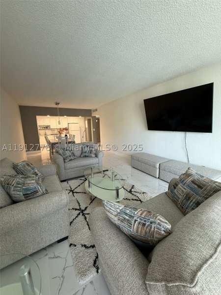 Apartment for rent at Ocean View 1209