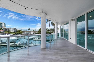 Comprar apartamento en 360 Condo Marina Residences East 207