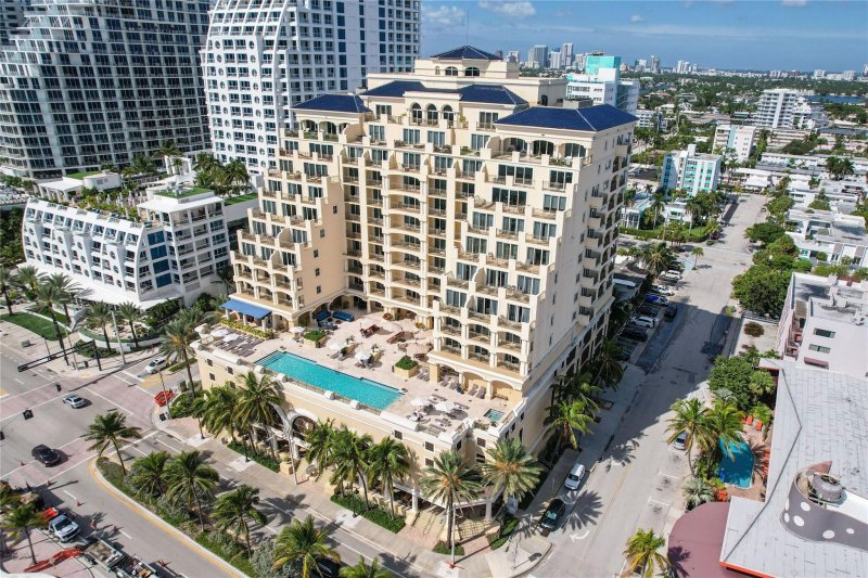Condo for sale at The Atlantic Hotel 1015