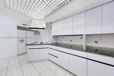 Comprar apartamento en Brickell Key One A1104