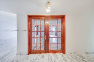 Comprar apartamento en Brickell Key One A1104