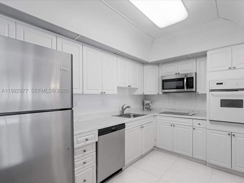 Apartment for rent at Ocean Reserve 625