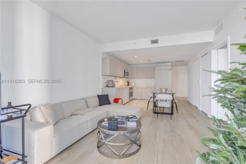 Comprar apartamento en Brickell Heights West 2610