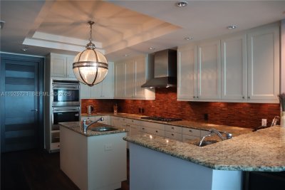 Comprar apartamento en Ritz Carlton One Bal Harbour 1203