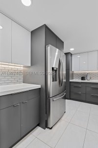 Aluguel de apartamento no Parker Tower 511