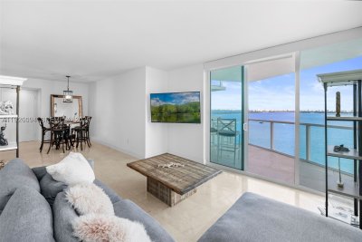 Onyx On The Bay Apt #1801