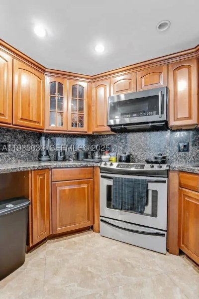 Condo for sale at Ocean Manor 605