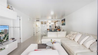Comprar apartamento en Tradewinds by the Sea 404