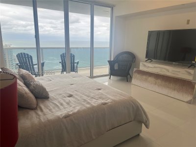 Aluguel de apartamento no Beach Club Two 3001