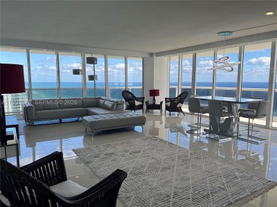 Aluguel de apartamento no Beach Club Two 3001