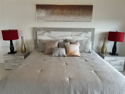 Aluguel de apartamento no Beach Club Two 3001