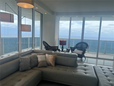 Aluguel de apartamento no Beach Club Two 3001