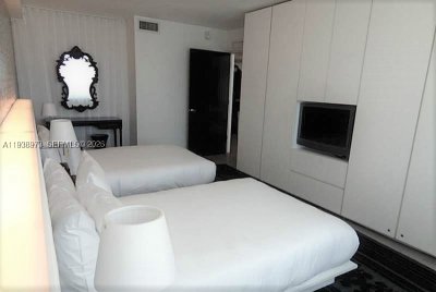 Aluguel de apartamento no 1100 West Condo (Mondrian located) 517