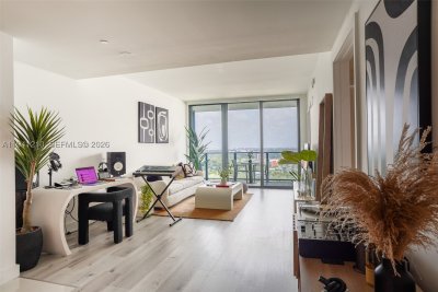 Hyde Midtown Apt #2711