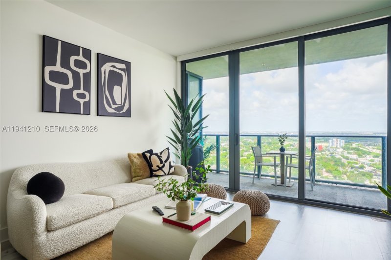 Comprar apartamento en Hyde Midtown 2711
