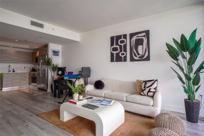 Comprar apartamento no Hyde Midtown 2711