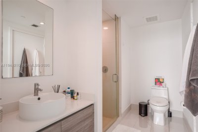 Comprar apartamento no Hyde Midtown 2711