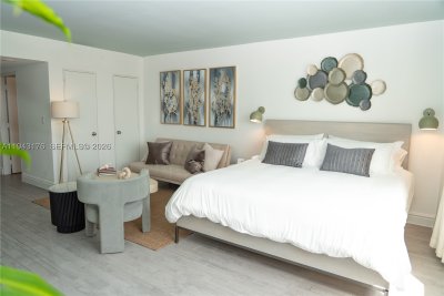 Aluguel de apartamento no 1100 West Condo (Mondrian located) 415