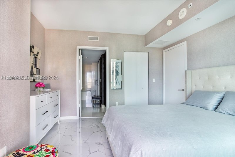 Condo for sale at Dua Miami - SLS Brickell Condo 2104