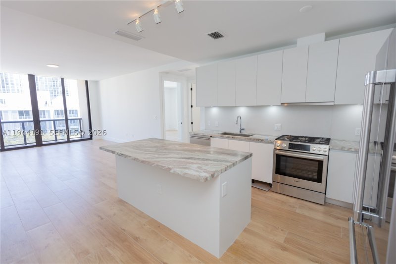 Condo for sale at Arbor Coconut Grove 408