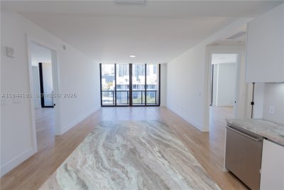 Comprar apartamento no Arbor Coconut Grove 408