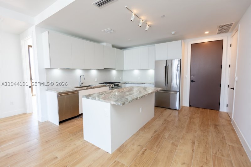 Condo for sale at Arbor Coconut Grove 408