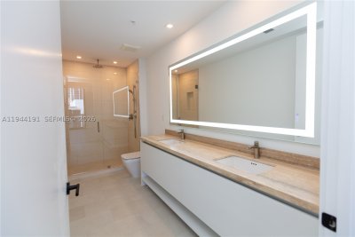 Comprar apartamento no Arbor Coconut Grove 408