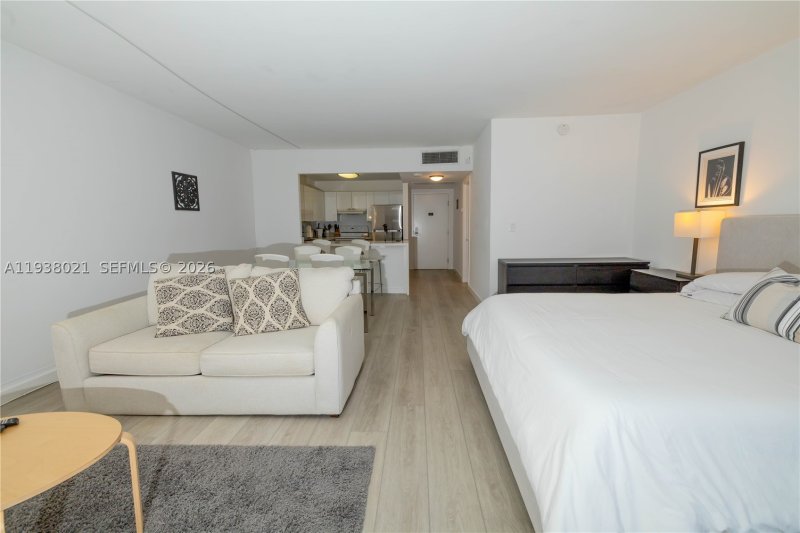 Comprar apartamento en Roney Palace 423