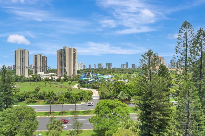 Condo for sale at Bonavida 1005