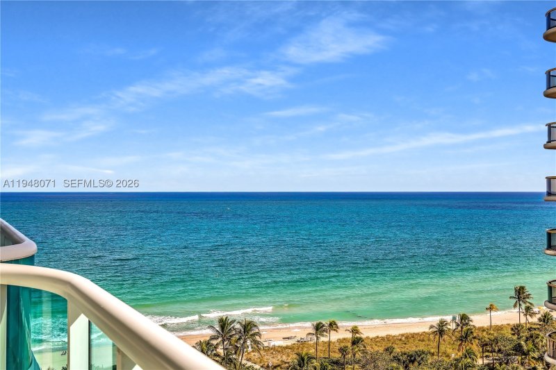 Comprar apartamento en The Palace 11D +Cabana