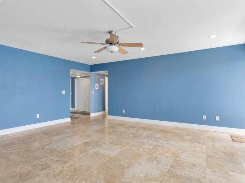 Condo for sale at Ocean Summit 1707-08