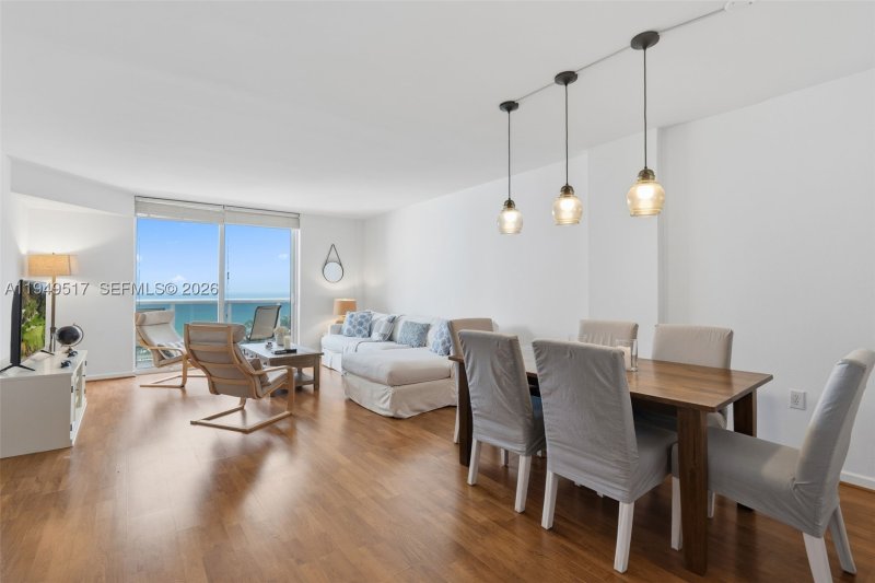 Comprar apartamento en Harbour House 718